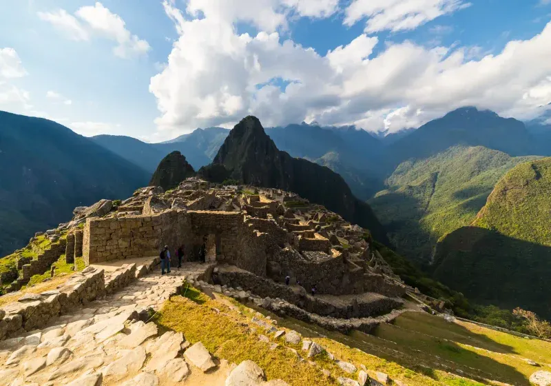 Machu Picchu tours by train and car